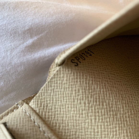 AUTHENTIC Louis Vuitton Damier Azur Elise Wallet - Picture 8 of 13